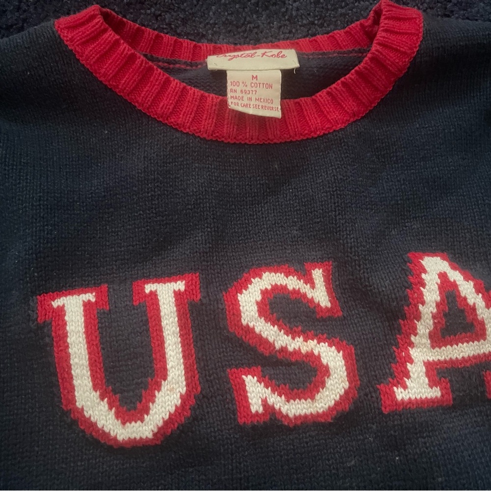 navy blue and Red USA Sweater - Picture 2 of 2